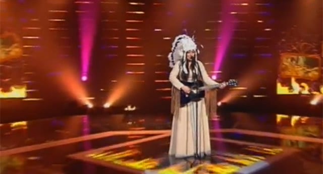 Hollanda’dan Türk asıllı Eurovision şarkıcısı