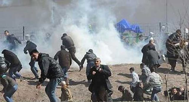 Zeytinburnu’nda BDP’li göstericilere linç girişimi