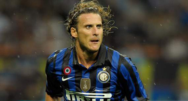 Forlan, Milano’dan ayrılıyor