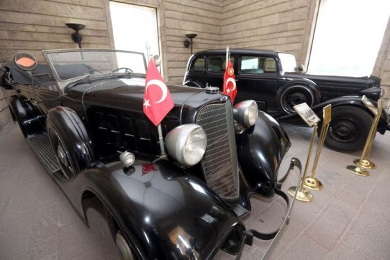 Atatürk Arabaları Anıtkabir