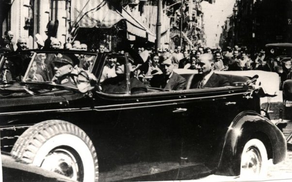 Atatürk Arabaları Anıtkabir