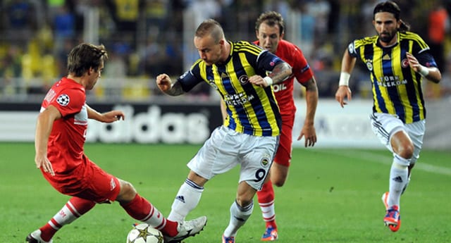 Fenerbahçe Şampiyonlar Ligi’ne veda etti
