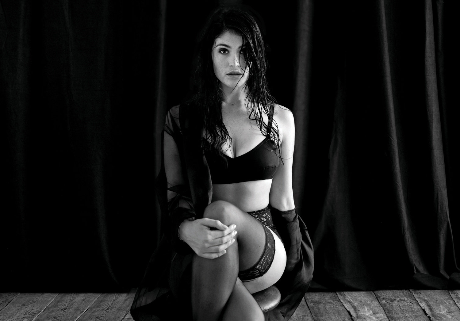 Gemma Arterton Seksi Fotoğrafları